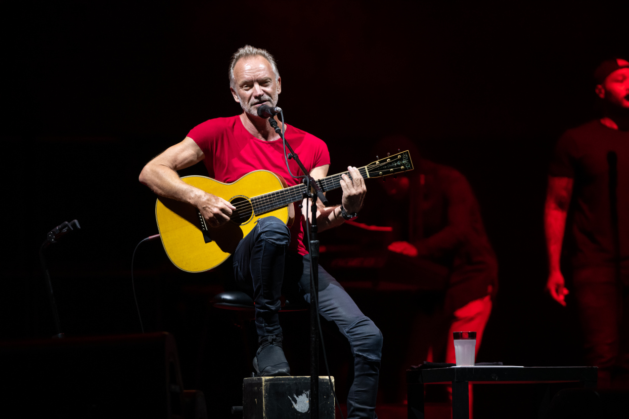 Sting choruje - co się dzieje z legendarnym muzykiem? Koncerty odwołane!